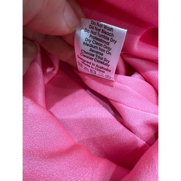 ALEX PERRY Peyton Pink bodycon off-the-shoulder satin-crepe midi dress 10 - Picture 12 of 16